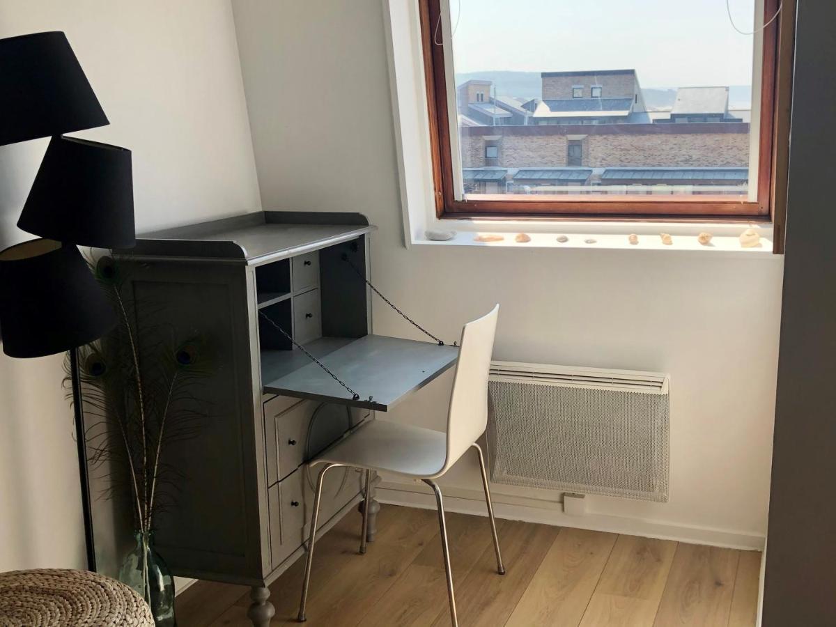 Charmant Studio Situe Sur Le Port De דוביל מראה חיצוני תמונה